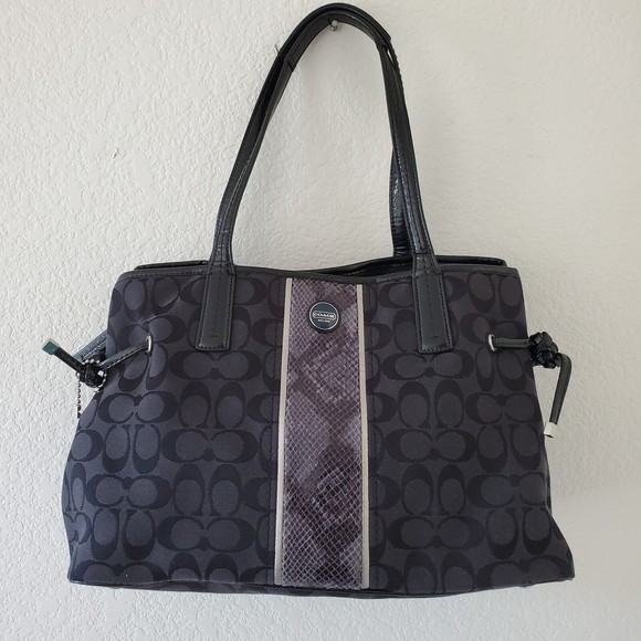 Coach Women Black Canvas Signature C LOGO Shoulder Bag H1380-F24882 Snake FLAWS - Picture 1 of 16